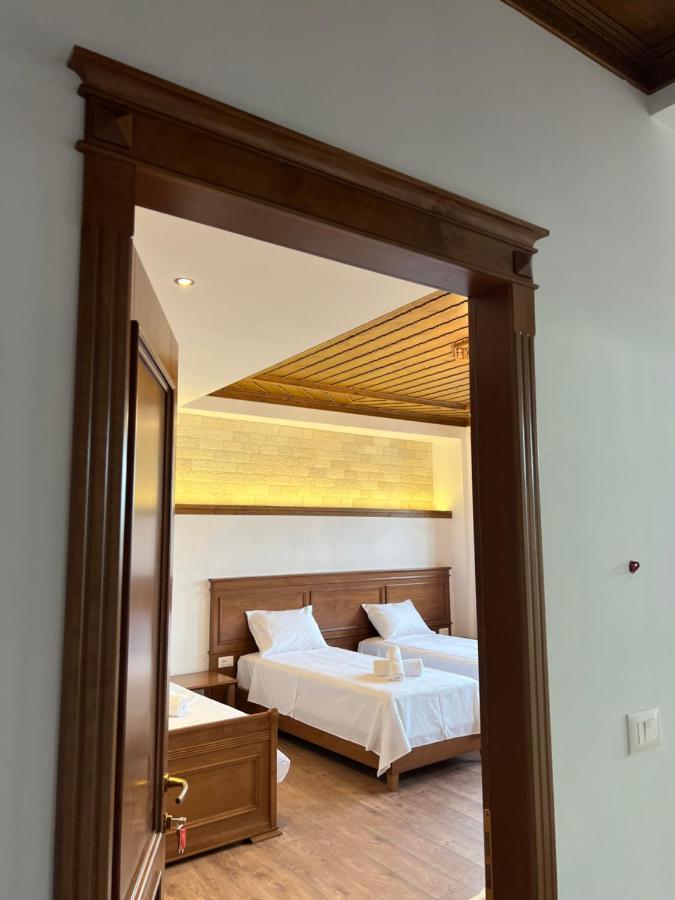 Hotel With Castle View Gjirokastër 외부 사진