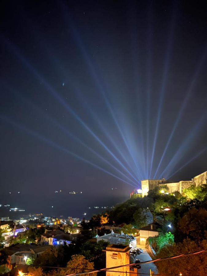 Hotel With Castle View Gjirokastër 외부 사진