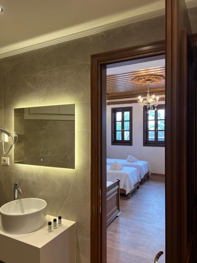 Hotel With Castle View Gjirokastër 외부 사진